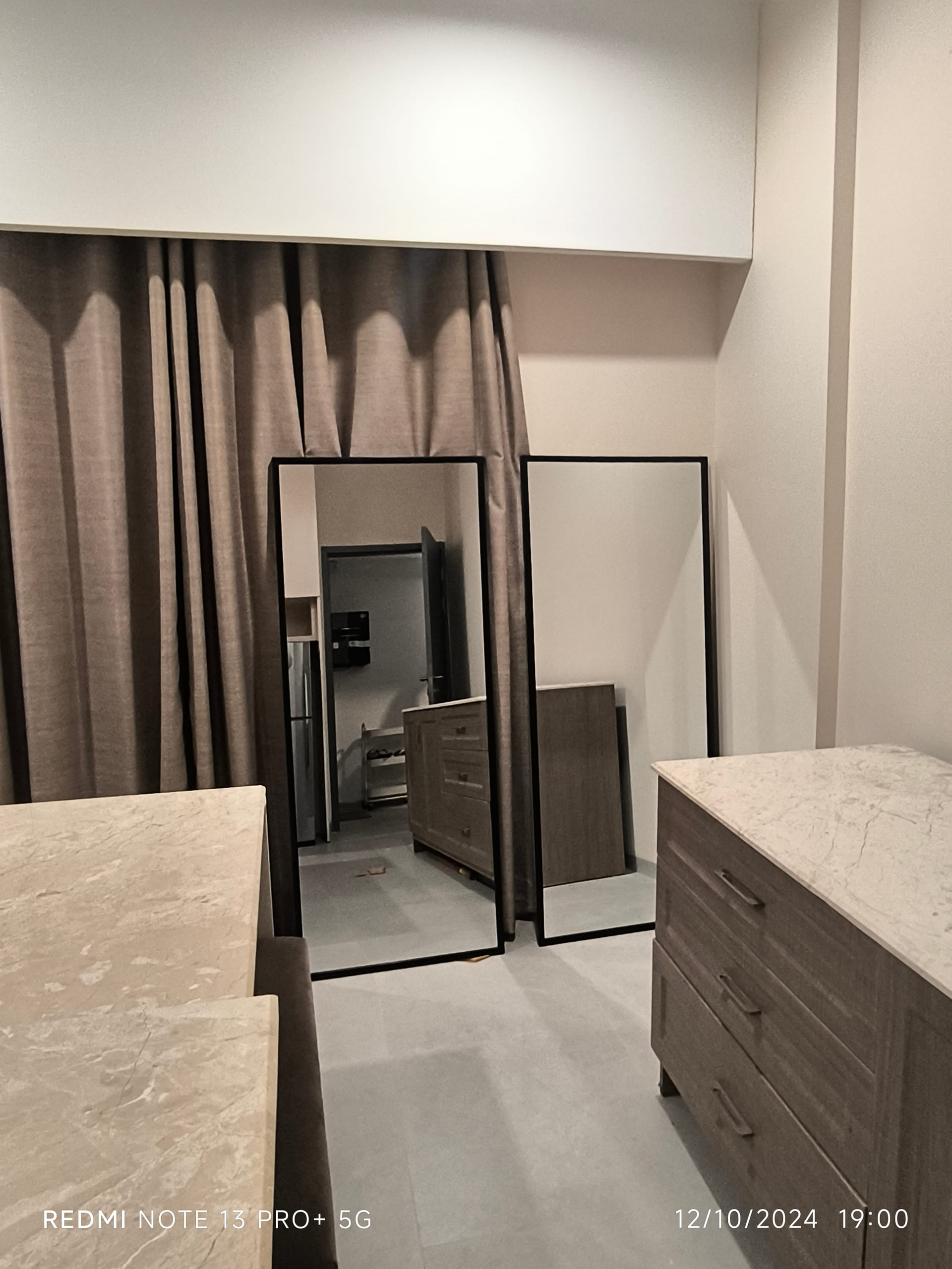 Stand mirror (5fit/2fit)